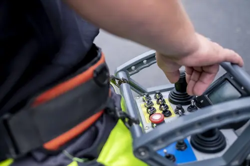 Kanalreinigung mit professioneller Ausrüstung Kanalreinigung mit professioneller Ausrüstung